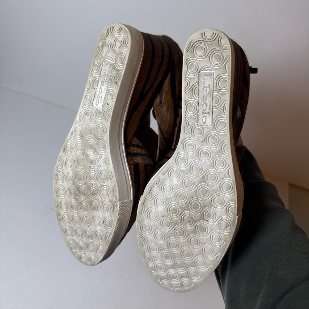 Linea Paolo Zebra Striped Calf Fur Cutout Wedge Crossover Top Zip Back Shoe 5.5 - Picture 7 of 8